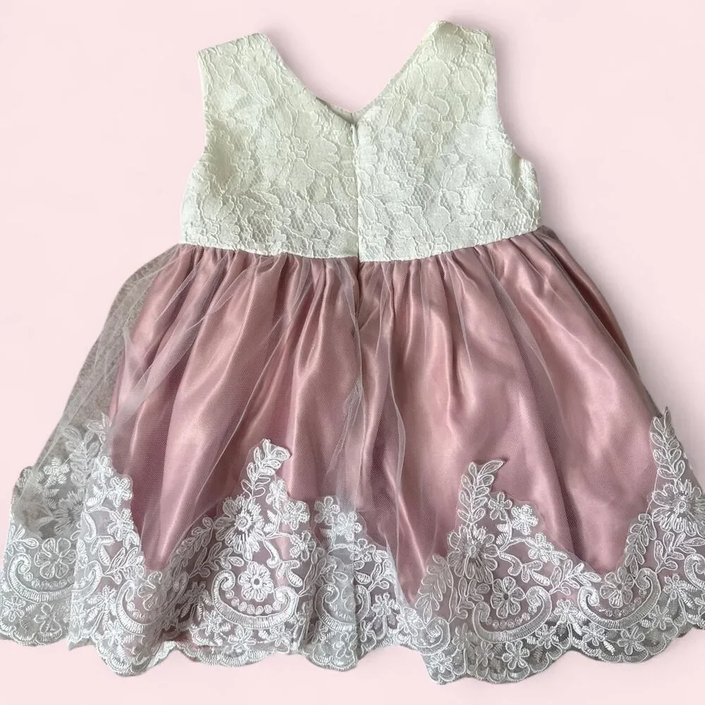 Source Unknown girls pink